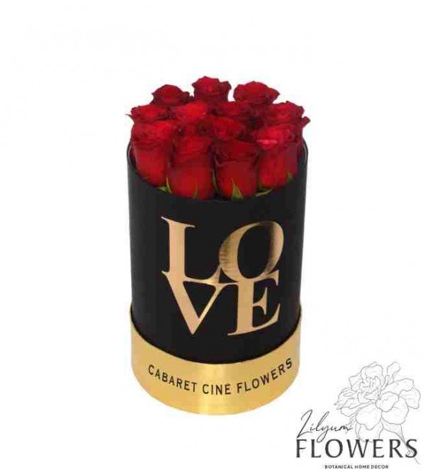`Küçük Siyah Silindir Kırmızı Gül Love Küçük Siyah Silindir Kırmızı Gül Love - Kayseri Çiçek Siparişi